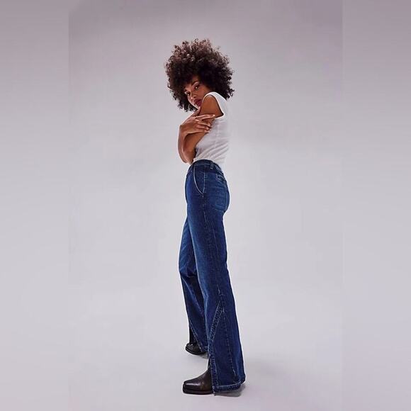 Free People - We the Free - CRVY Mona Flare Jeans - Picture 4 of 16